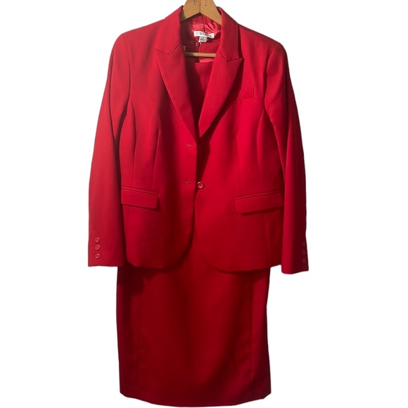 NWT Pendleton 100% virgin wool sheath dress and blazer set in size 14. RED - Picture 1 of 15